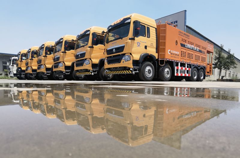 稀漿封層車(chē)微表處施工